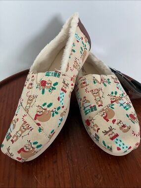 Toms Cream Holiday Sloth Slip-Ons with Green & Red Accents